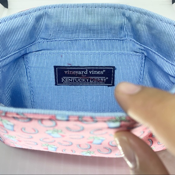 Vineyard Vines for Kentucky Derby Mint Julep Horseshoe Satin Wristlet - Picture 5 of 11